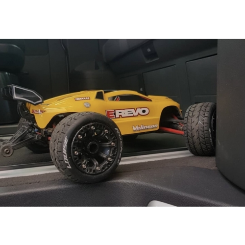 Колеса в сборе (2шт) Louise RC ST-ROCKET 2.2 Soft для автомоделей монстр трак, трагги 1/16 масштаба, черные диски, HEX: 12мм фото 4